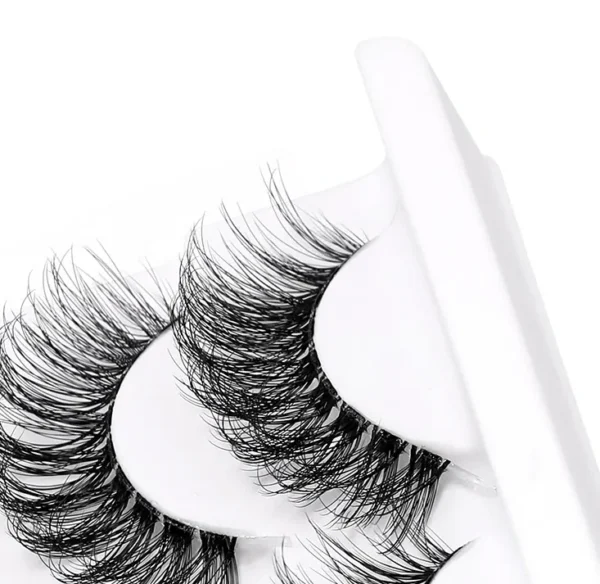 3D Super Natural Looks Strip Lashes - MO110 - Image 2